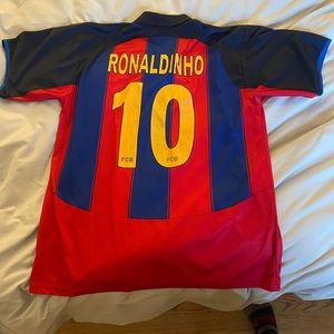 Ronaldinho Vintage Barcelona Jersey